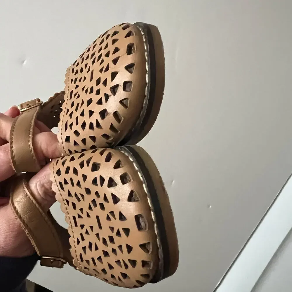 Consciously Baby leather pocket sandals